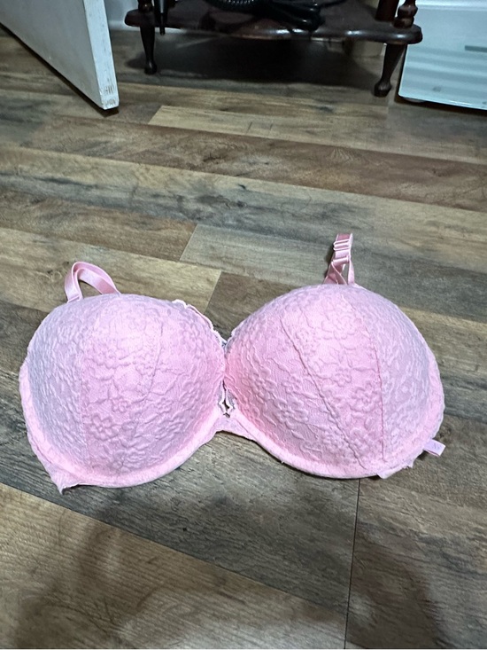 Victoria's Secret Other - Victoria's Secret Pink Lace Push-Up Bra